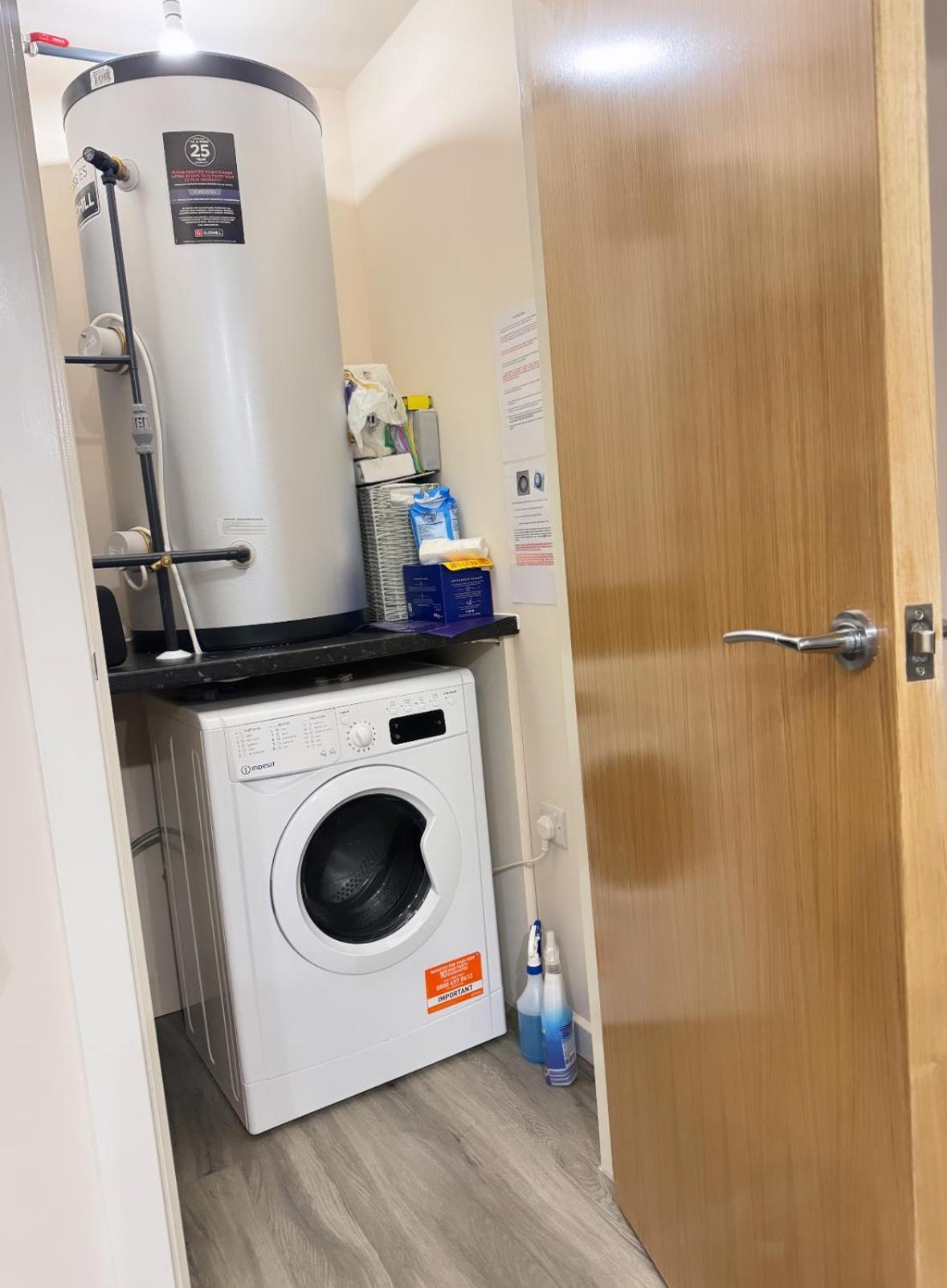 Luxury 2 Bedroom Apartment In Manchester City Centre - Free Parking Экстерьер фото