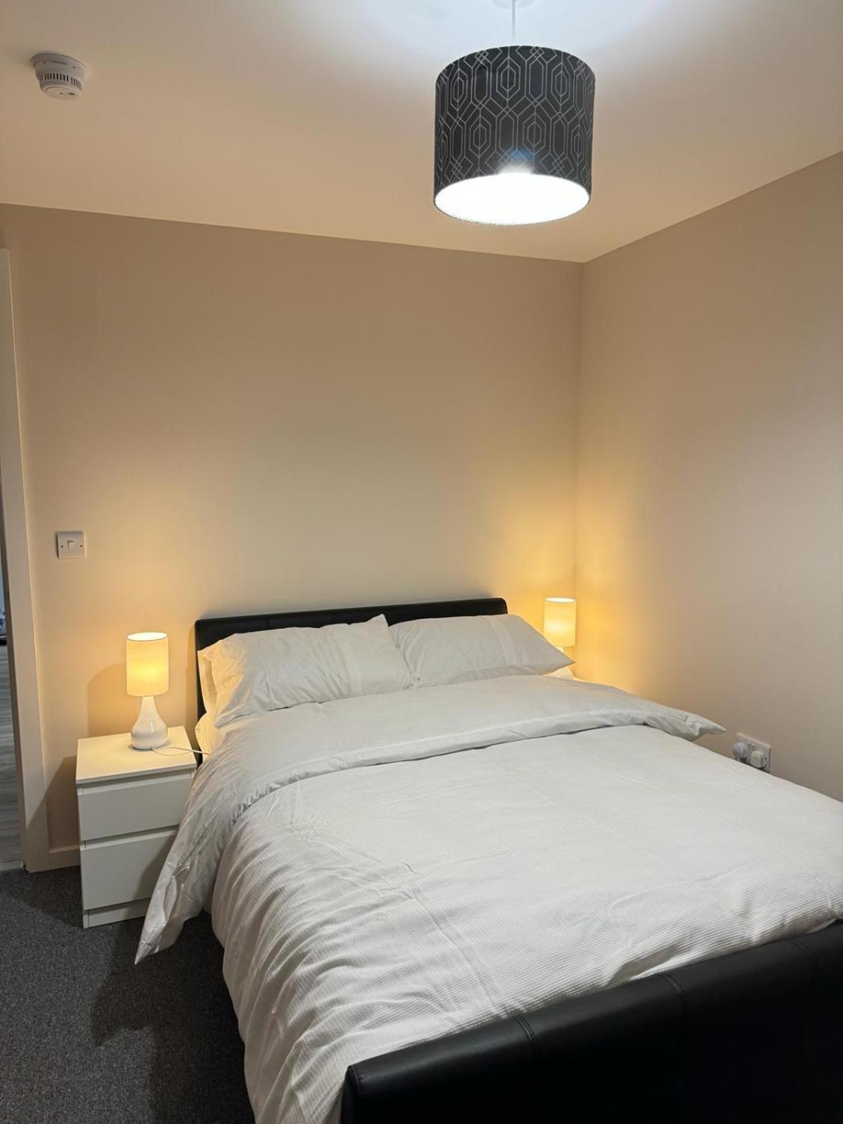 Luxury 2 Bedroom Apartment In Manchester City Centre - Free Parking Экстерьер фото